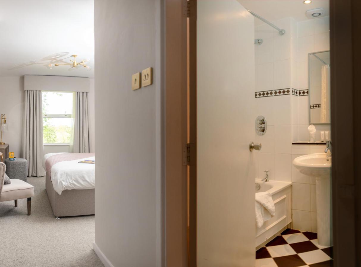 Hatherley Manor &