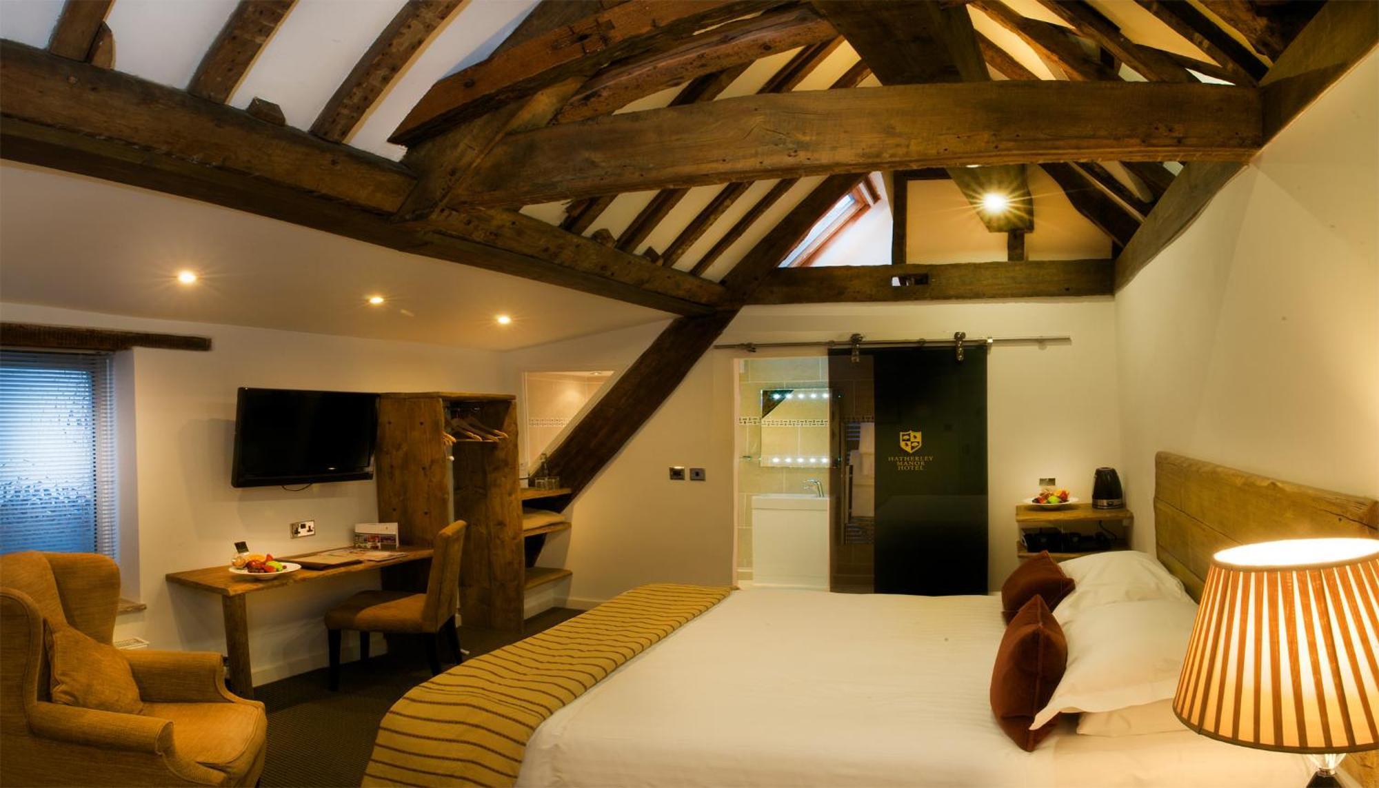 Country house Hatherley Manor &