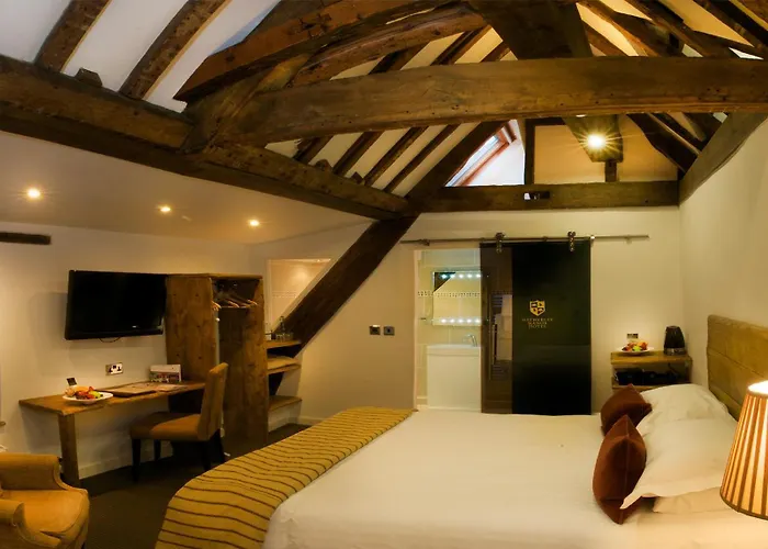 Hatherley Manor Hotel & Spa